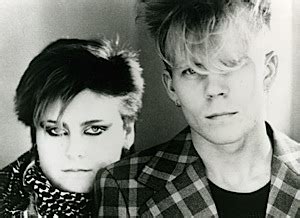 「Yazoo」のイタリア発、音楽界を揺るがす衝撃のグローバルツアー！